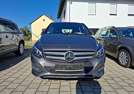 Mercedes-Benz B 180 d Urban / geschontes Fahrzeug!