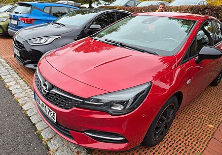 Opel Astra 1.2 Direct Injection Turbo 81kW -