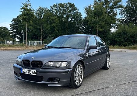 BMW 320i - Facelift