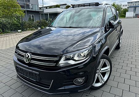 VW Tiguan Volkswagen 2.0TDI R-LINE 4M PANO*NAVI*LEDER*XENON*
