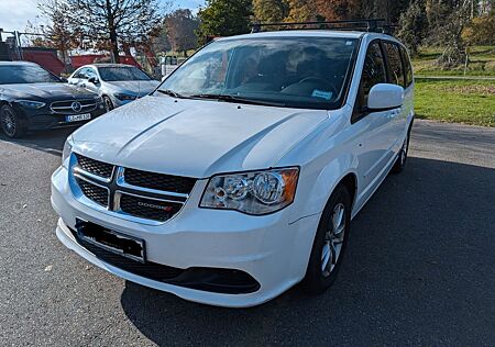 Dodge Grand Caravan 3.6 V6 287 PS / 7 Sitzer