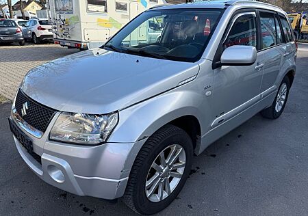 Suzuki Grand Vitara 1.9 DDIS X 30 4x4 Navi/S-Dach/Keyle