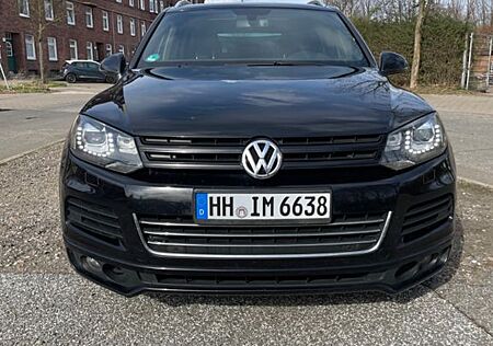 VW Touareg Volkswagen 4.2 V8 TDI R lineTiptronic Exclusive Exc