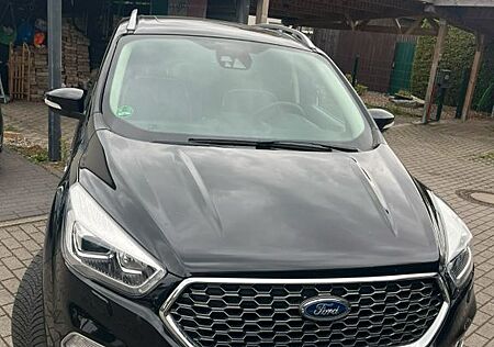 Ford Kuga 2,0 TDCi 4x4 132kW Vignale PowerShift V...
