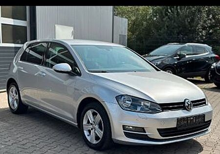 VW Golf Volkswagen VII Lim. BMT CUP NAVI PDC SHZ