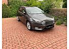 Ford Focus Turnier Business 120PS