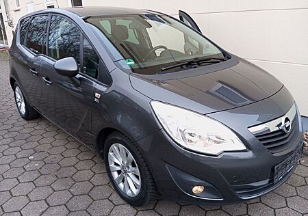 Opel Meriva 1.4 Color Edition 103kW