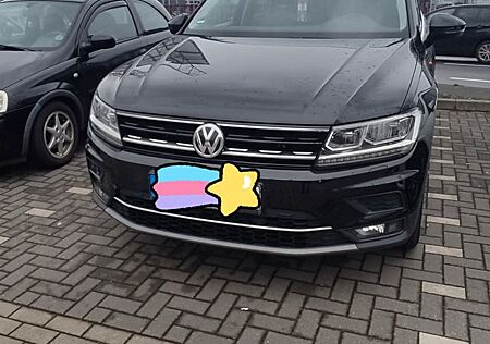 VW Tiguan Volkswagen 2.0 TSI OPF 140kW DSG 4MOTION Highlin...