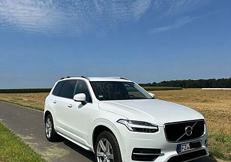 Volvo XC 90 XC90 D5 AWD mit Standheizung