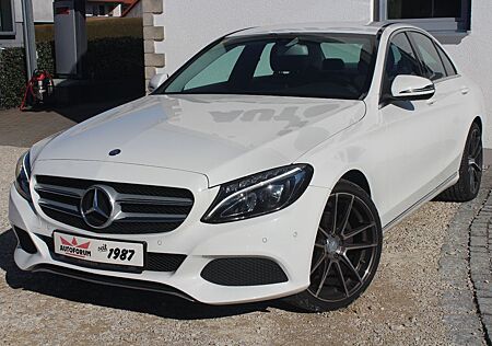 Mercedes-Benz C 200 Avantgarde~LED~Navigation~PDC~Teil-Leder~