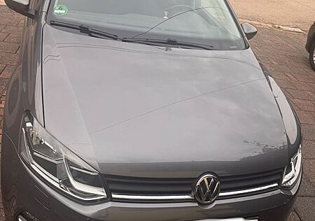 VW Polo Volkswagen 1.2TSI-8 Fach-Bereifung, Inspektion+TüV neu