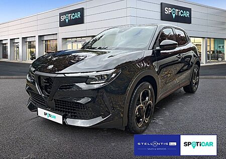 Alfa Romeo Junior 1.2 VGT Mild Hybrid Speciale