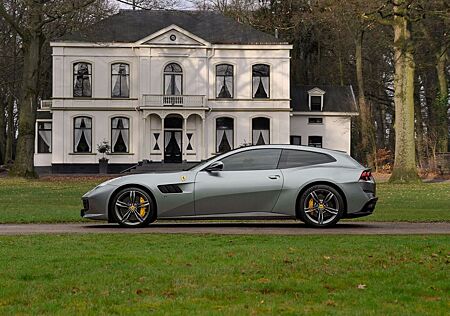 Ferrari GTC4Lusso T 3.9 V8 | Pano-dak | JBL | Lift