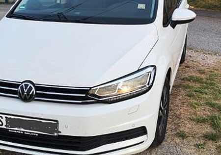 VW Touran Volkswagen 2.0 TDI SCR DSG ACTIVE Garantie LED