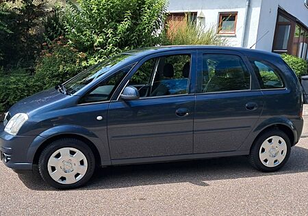 Opel Meriva , sauberes Garagenauto