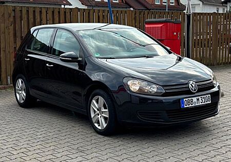VW Golf Volkswagen 1.4 TSI 90 kW Highline Highline