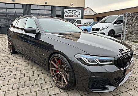 BMW 530dA xDrive * M Sport/AHK/Standheizung/HUD *