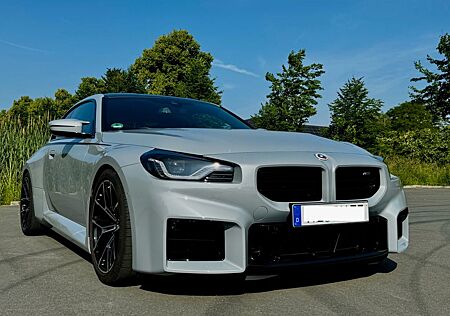 BMW M2 Coupé - G87 Brooklyn Grau 4.500 km