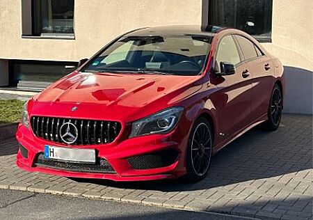 Mercedes-Benz CLA 200 AMG Line