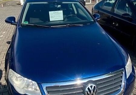 VW Passat Variant Volkswagen 1.9 TDI Comfortline Variant C...