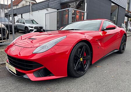 Ferrari F12 Berlinetta *Novitec * Carbon