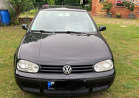 VW Golf Volkswagen 1.4 Basis