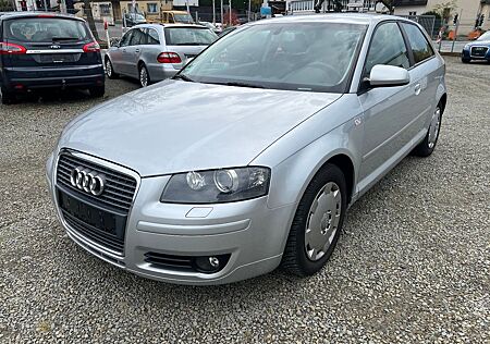 Audi A3 1.6 Ambition.Klimaautomatik.BI-Xenon.PDC