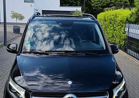 Mercedes-Benz V 220 d Aut. AVANTGARDE LED XENON