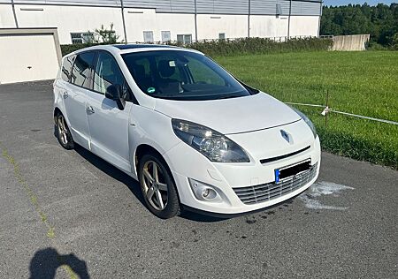 Renault Grand Scenic Bose Edition dCi 150 Automatik