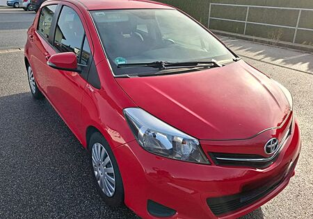 Toyota Yaris 1,33-l-Dual-VVT-i Edition Edition