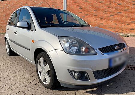 Ford Fiesta 1.6 16V Trend Trend