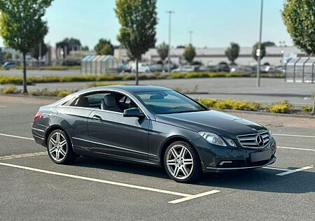 Mercedes-Benz E 500 TOP Coupe V8 5.5 Harman Sitzbelüft. Tausch