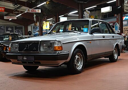Volvo 240 2.3 GL *OLDTIMER*INKL.GARANTIE*