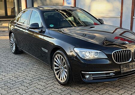 BMW 740 gebraucht kaufen BMW 740d NEUWERIG/LANGSTRECHENF.&2HAND