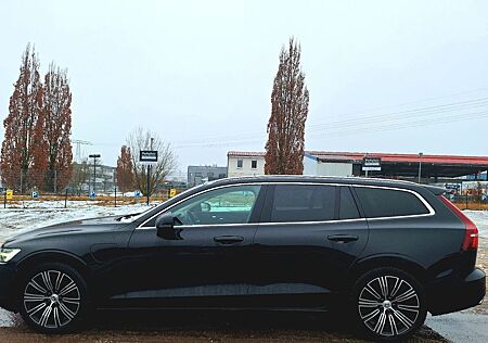 Volvo V60 *T8*AWD*Inscription*Pano*Standheizung*Leder