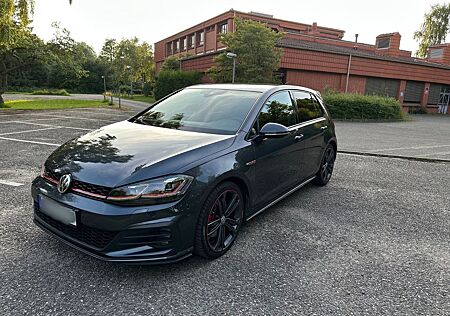 VW Golf Volkswagen 2.0 TSI DSG GTI
