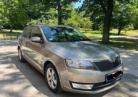 Skoda Rapid 1.4 TSI DSG Drive Spaceback Drive