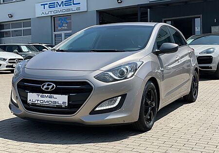 Hyundai i30 blue Classic*8xFACH*S-HEFT*CD-SPIELER*KLIMA*