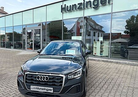 Audi Q2 30 TFSI 81 kw 6- Gang NAVI