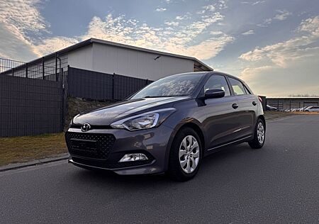 Hyundai i20 1.2 Trend*Spur*TUV*1.Hand*Scheckheft