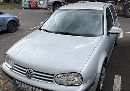 VW Golf Volkswagen 1.6 Basis Basis