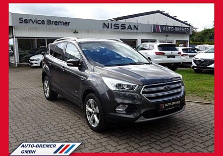 Ford Kuga 1.5 EcoBoost 4*4 Titanium Navi AHK
