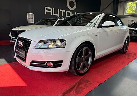 Audi A3 Cabrio S-Line 2HD/Alcantara/PDC/Xenon+/Navi