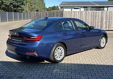 BMW 318 3 Limousine d Advantage