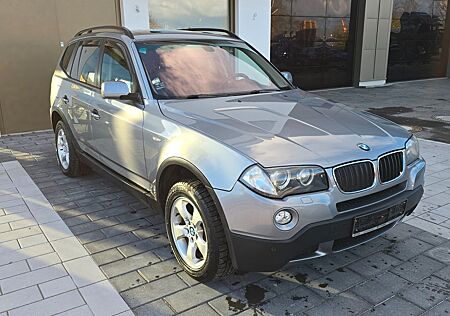 BMW X3 2.0d*Allrad*Panoramadach*Xenon*Leder*1.Hand