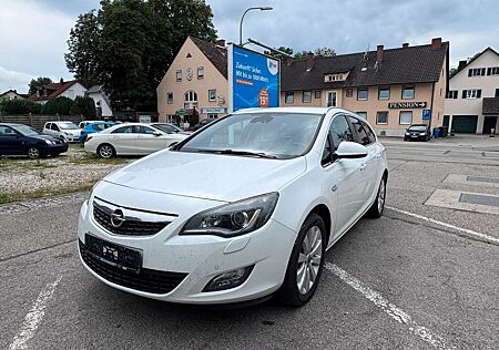 Opel Astra J Sports Tourer Innovation