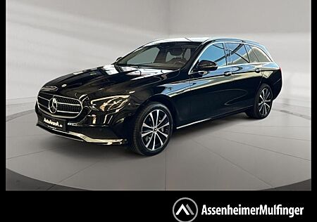 Mercedes-Benz E 300 de T Avantgarde **Distronic+AHK+360°