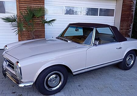 Mercedes-Benz 250 SL Pagode w113