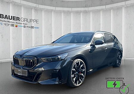 BMW i5 xDrive40 M Sport Touring UPE: 98.780,- € AHK