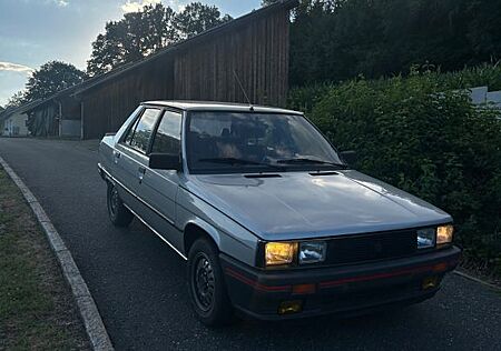 Renault R 9 tx (tüv neu